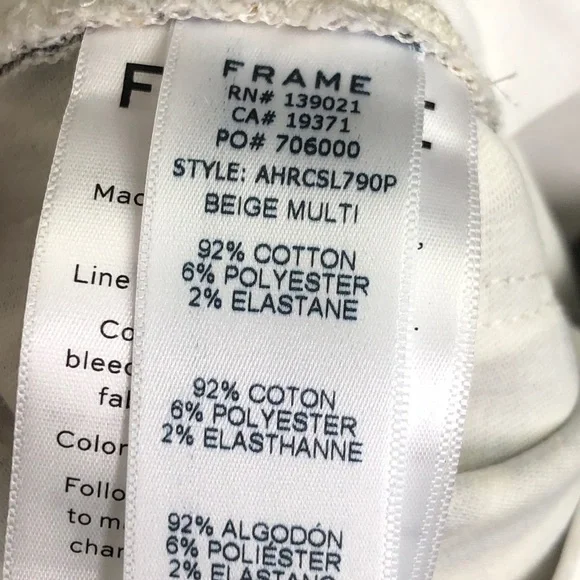 𝅺Frame Ali high rise cigarette leopard print jeans